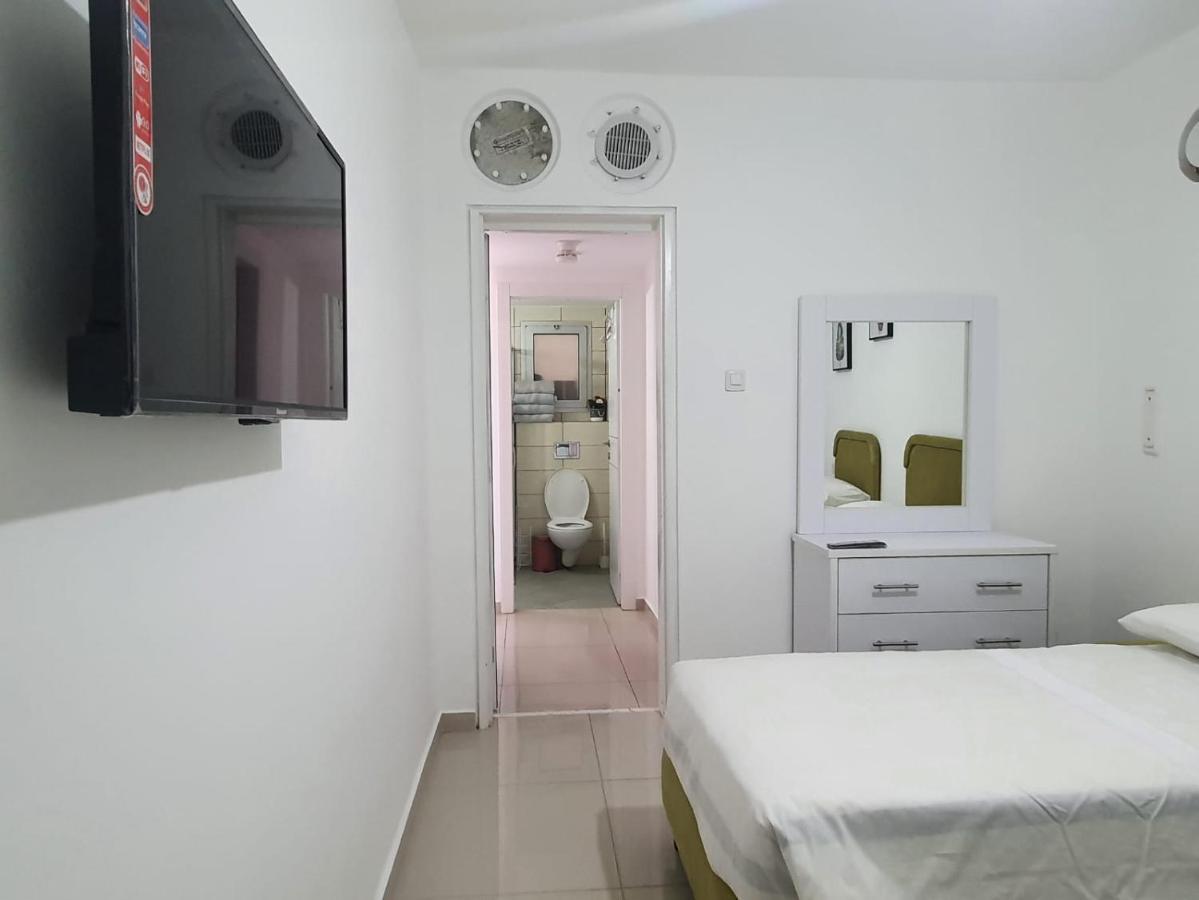 Viktoria Apartment เอลัต ภายนอก รูปภาพ